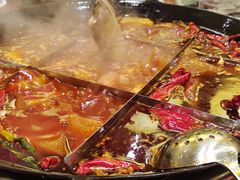 -纸盐河码头火锅(十八梯店)