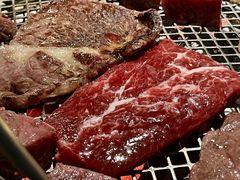 -铭牛烧肉·和牛海鲜自助(高新月牙湖店)