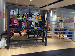 -超鹿运动(五四路恒力城店)