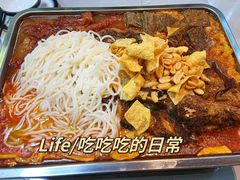 螺蛳粉烤鱼-在巷子里的烤肉店·螺蛳粉烤鱼·牛蛙(和美城店)