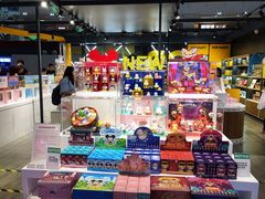 -泡泡玛特POPMART(崇文门国瑞城店)