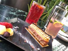 -chenity  cafe
