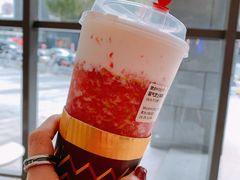 霸气芝士草莓-奈雪的茶(青岛卓悦里INTOWN店)