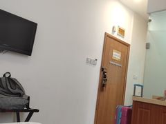 -上海南泉酒店(塘桥地铁站店)