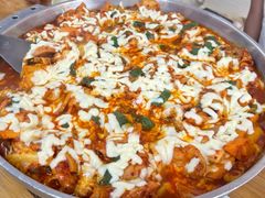 -亲昵春川鸡排(韩国美食街店)