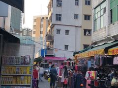 -华宝食品有限公司(建设路总店)