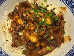 -沪西老弄堂面馆(定西路店)