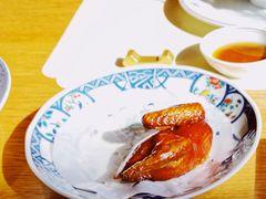 脆皮乳鸽-新荣记(西溪湿地店)