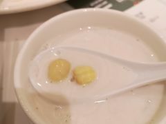 椰汁雪燕捞湘莲-稻香酒家(天河城店)