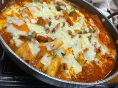 -亲昵春川鸡排(韩国美食街店)