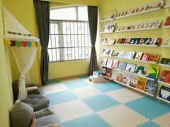 -麦田里儿童之家(华景店)