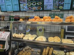 -聚德华天护国寺小吃(甜水园店)