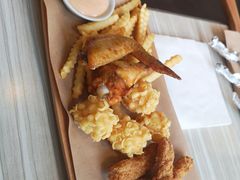 -必胜客(绿地新都会店)