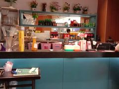 -小鱼小牛·鱼牛干锅·脆鱼火锅(世欧广场店)