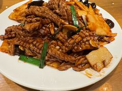-泉畔人家·老济南经典鲁菜(大明湖店)