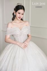 -Lady  Jane高端婚纱礼服馆