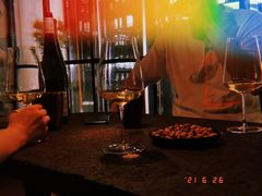 店内布置-毛辣果·酸