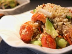 蒜香澳洲小龙虾-虾胡闹龙虾馆(湄南河店)