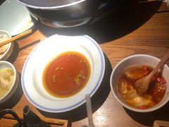 -九锅一堂酸菜鱼(新南凯德直营店)