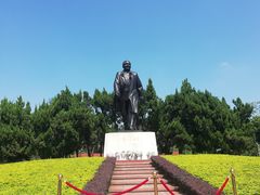 -荔枝公园-小平画像广场