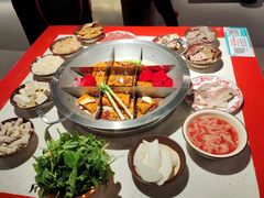 -厂花素芬九宫格火锅(红光店)