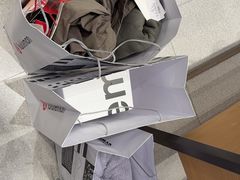 -lululemon(比斯特购物村店)