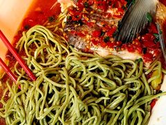 手工菠菜面-凤凰湘语·海派湘菜(浦东旗舰店)