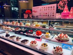 面包甜点陈列柜-巴黎贝甜(大宁国际商业广场店)