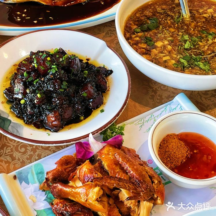 河坊街旁 别再说杭州是美食荒漠了
