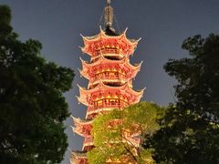 -龙华寺