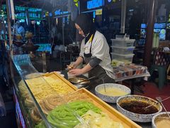 -正宁路小吃夜市