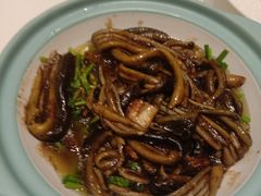 -梅花香里大酒店(郁金香路店)