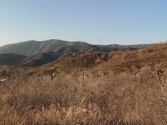 -鬼笑石后山停车场