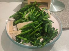 -京尊烤鸭店JINGZUN(春秀路店)
