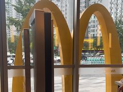 -麦当劳(北苑秋实路店)