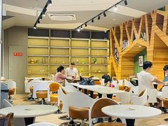 -泊星地咖啡馆(北京大学家园店)