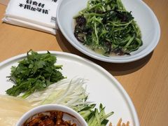 -关东小磨东北菜(上海长风大悦城店)