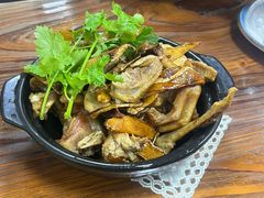 -亚忠小吃店(曾厝垵店)