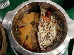 -巷子里头麻辣烫火锅串串(立秦广场店)