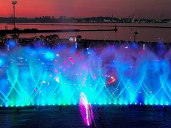 -东港音乐喷泉广场