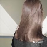 丝滑巧克力发色（摩卡棕）温柔与质感兼🉐️魅力无穷