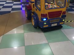 -爱玩嘉年华(龙湖杭州金沙天街店)
