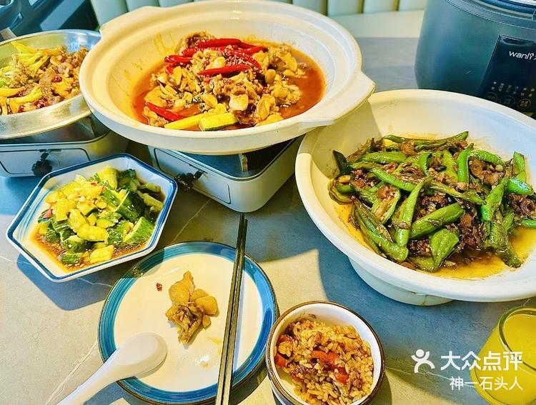 6月13日 16:27 关注 彭厨(天通苑店) 彭厨