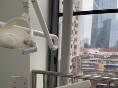 -极光口腔·矫正种植修复(锦江店)
