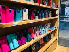 -百新书局(尚悦湾店)