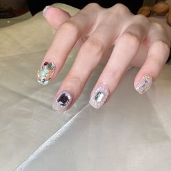 -天生爱美甲