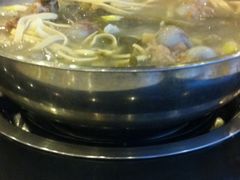 东东骨头-东东骨头王火锅城(宝山店)