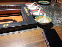-老牌坊云南鱼豆花火锅(哈西万达店)