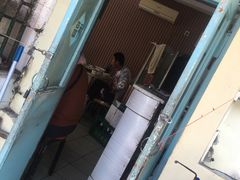 门面-华春餐馆(鱼山路店)
