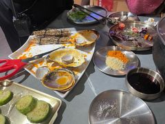 -围炉肉舍丹东海鲜烤肉·烤活鳗(步行街店)